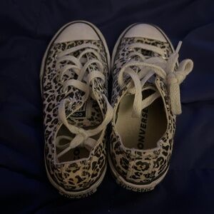 Converse girls size 12 sneakers